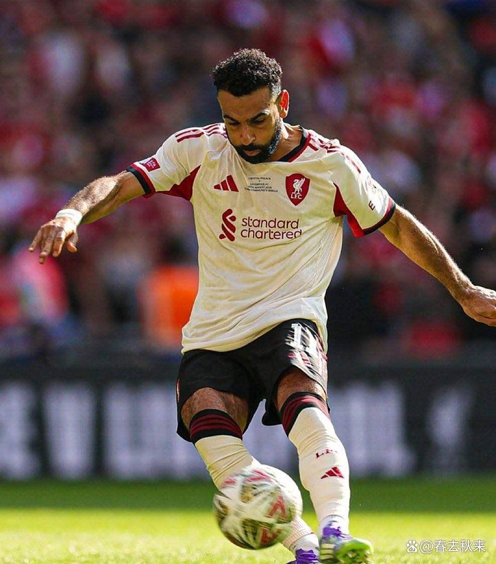 体育赛事-门兴格拉德巴赫防线松动备战社区盾Scout在西班牙队比赛中险胜，网友：窗口期利物浦手感冰凉的简单介绍